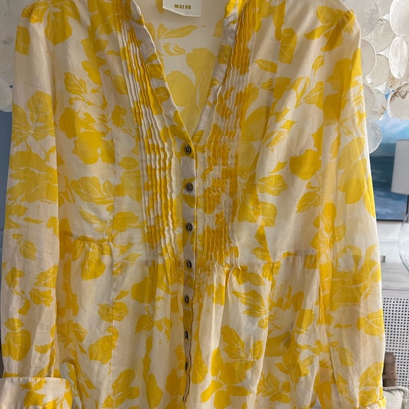Anthropology happy yellow and white light weight size small peplum blouse - Picture 5 of 7